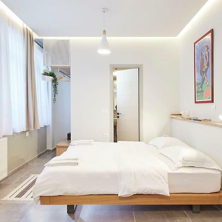 Enjoy Athens From A Funky Studio Near Acropolis! Atenas Exterior foto