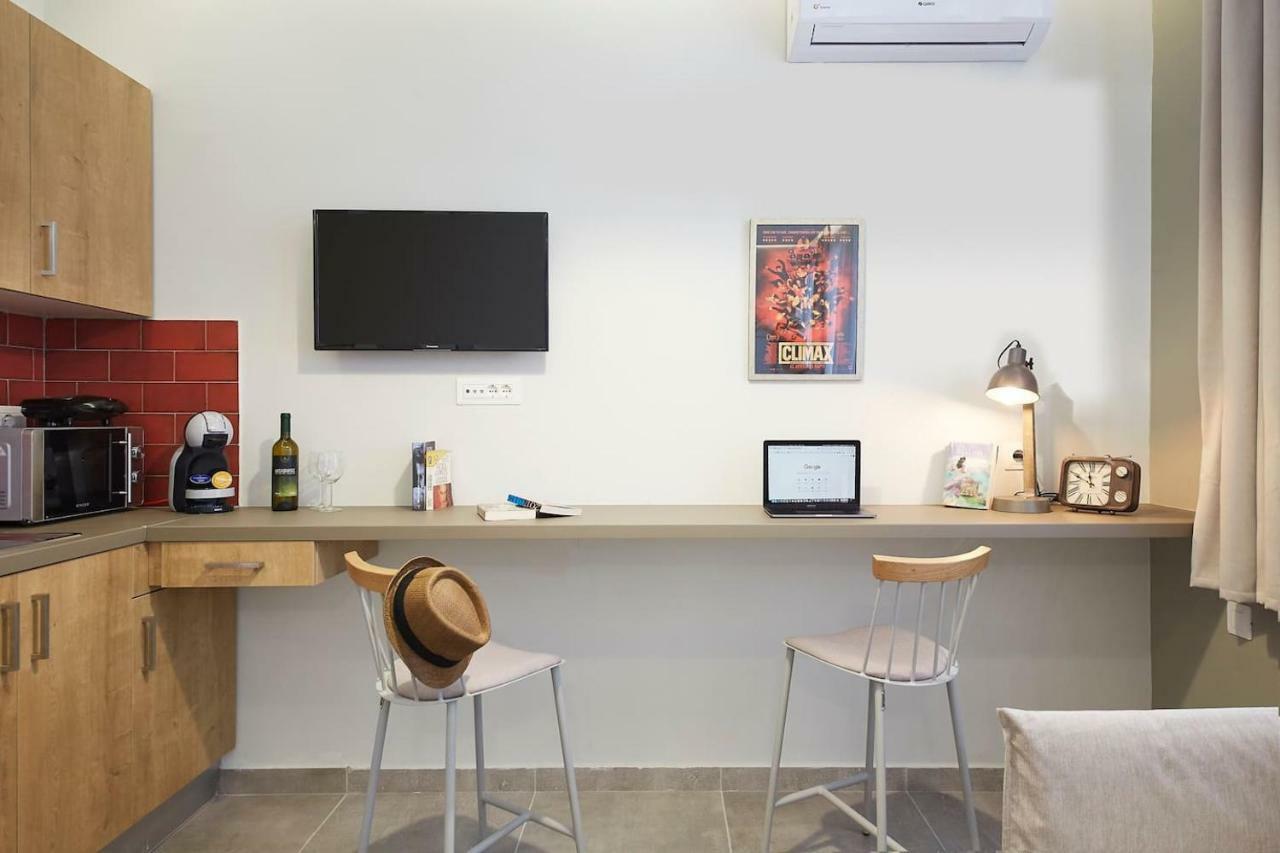 Enjoy Athens From A Funky Studio Near Acropolis! Atenas Exterior foto